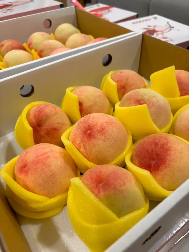 新竹尖石鄉 水蜜桃禮盒 (16粒 - 每顆小於3.5兩)